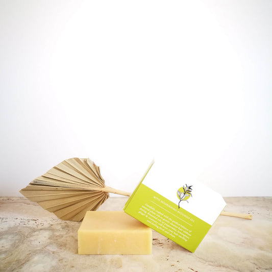 Savon cheveux, corps et visage équilibrant. Citronnelle et menthe poivrée.