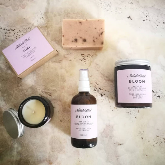 Kit rituel maison Bloom petit format. Rose géranium et Patchouli.