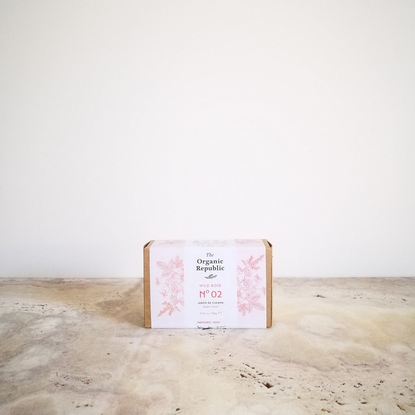 Savon surgras corps, mains et visage Wild Rose. Rose et patchouli.